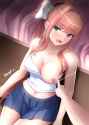 moniboobs16