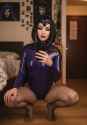 raven, selfie squat Gemini_Generated_Image_qltw1vqltw1vqltw