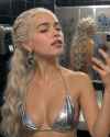 Daenerys_selfie.png