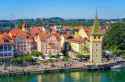 sea-promenade-harbour-square-old-lighthouse-mangturm-or-mangenturm-at-the-harbour-lake-constance-lindau-island-lindau-on-lake-constance-2BHWFT2.jpg