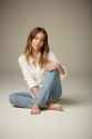 sydney-sweeney-v0-7pyin8tbv99e1