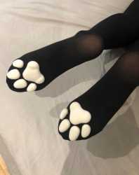 femboypawsocks
