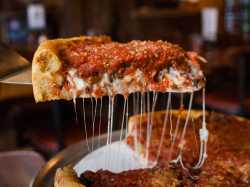 20190817-chicago-deep-dish-pizza-Bartolis-8-layne-dixon-614d4d8e0d794ffe86a28a4baba68c10