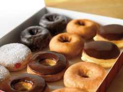 1433281124-dozen-donuts-dunkin