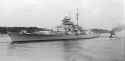 1200px-Bundesarchiv_Bild_193-04-1-26,_Schlachtschiff_Bismarck