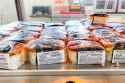 Eat-cheap-in-waikiki-musubi
