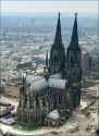 Cologne_cathedral_aerial_25326253726-1900655365