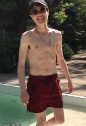 43388067-9614175-_Trans_joy_Elliot_Page_showed_off_his_top_surgery_scars_and_his_-m-86_1621889473620