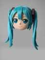 miku takes it easy