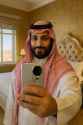 20250621_1754_Royal Selfie Moment_simple_compose_01jya7nmgwesy8e48byfctaaav