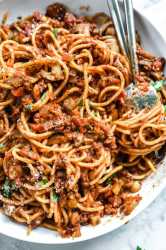 mom&#039;s spaghetti