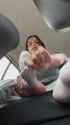 flaquita mostrando los pies en el auto (1).mp4
