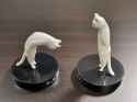 bowing-cat-capsule-toys-Japan-weird-gacha-manners-etiquette-1