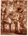 3053leo32-black-white-vintage-nude