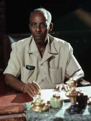 Portrait-of-Mohamed-Siad-Barre-dictator-of-Somalia-circa-1981