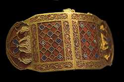 sutton-hoo-shoulder-clasp
