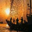 sunset-fishing-excitement