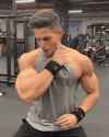 gym-biceps