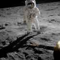 Aldrin_Apollo_11_original