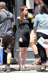 emma-roberts-in-a-black-dress-on-the-set-of-little-italy-120617_1