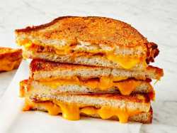 125434-GrilledCheeseoftheGods-mfs-3x2-067-267097af4d0b446ab646bba044445147