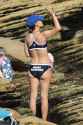 Natalie-Portman-Sydney-beach-day-02-23-2020-123