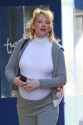 pregnant-haley-bennett-out-and-about-in-new-york-12-19-2018-6