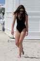 hailee-steinfeld-in-swimsuit-at-a-beach-in-miami-05-22-2016_3