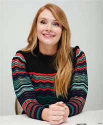 Gold Press Conference - 12.04.16 - 0031 - Bryce Dallas Howard We