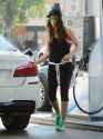 jessica-biel-at-a-gas-station-in-west-hollywood_13