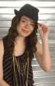 Anthony-Cutajar-Photoshoot-miranda-cosgrove-31722128-1668-2560