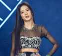 230421-jisoo-coachella-2023-weekend-1-lovesbp3000-v0-w69ejsibh7va1