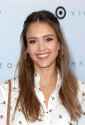 jessica-alba-v0-r5kjvm8rqebc1