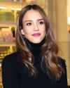 jessica-alba-laduree-store-opening-at-the-grove-in-la-12-20-2016-5