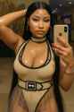 20250513_1818_Award Show Mirror Selfie_remix_01jv5vjg0rezyt5s059srj2qtx