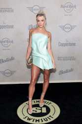 olivia-dunne-at-si-swimsuit-2025-new-york-launch-16