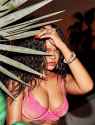 Rihanna (2)