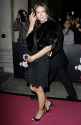 61336221_elizabethhurley04