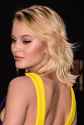 Zara-Larsson-Blonde-Swedish-Celebrity-Singer-2017-MTV-Movie-And-TV-Awards--07