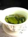 Tea_leaves_steeping_in_a_zhong_čaj_05