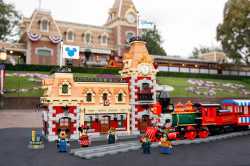 lego disney motorized train set