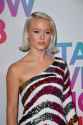 Zara-Larsson-Blonde-Swedish-Celebrity-Singer-Etam-Fashion-Show-in-Paris--01