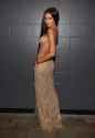 00108_524203963_zendaya-homenaje-cher-vestido-vintage-1975-elle-3-6714dfcd9b730