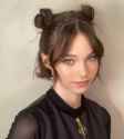 emma-in-2022-promoting-wednesday-v0-eg3j6klkfixc1[1]