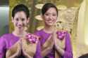 Wai_-_Traditional_Thai_hospitality