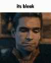 702 KB