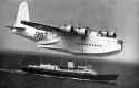 Sunderland-over-Royal-Yacht-Britannia-1955