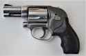 S&amp;W model 649 - Snub nose revover in 357 magnum with shrouded hammer