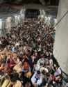 C-17_carrying_passengers_out_of_Afghanistan