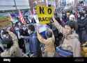 tokyo-japan-16th-mar-2014-anti-racist-japanese-clashed-with-members-DX12GR.jpg